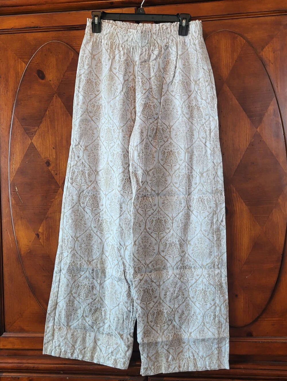 Saks Fifth Ave 100% Linen wide leg Bermuda beach pants